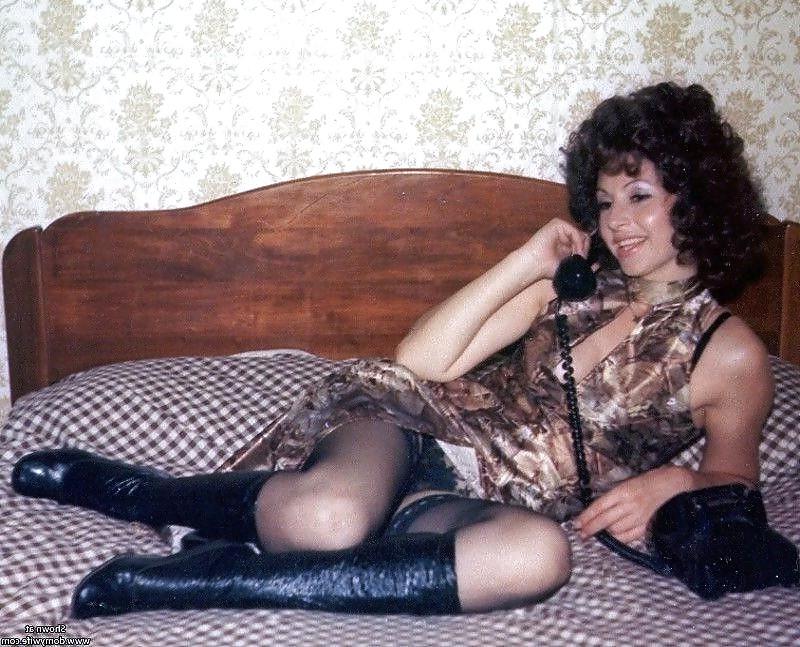 25P Retro Sex Pig Wives