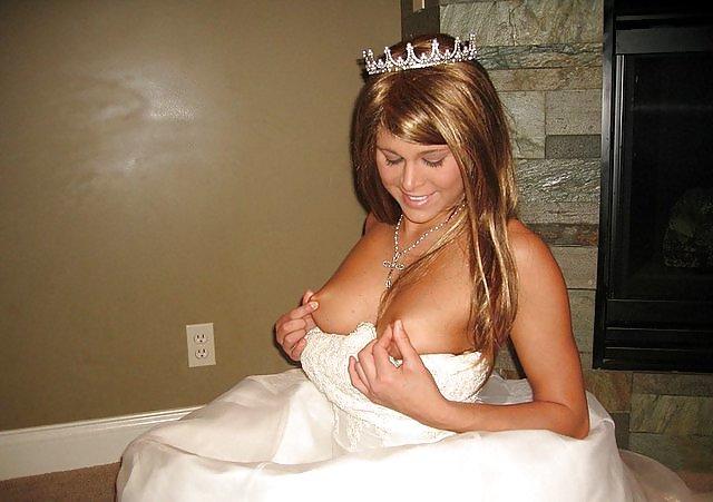 25P Naughty brides