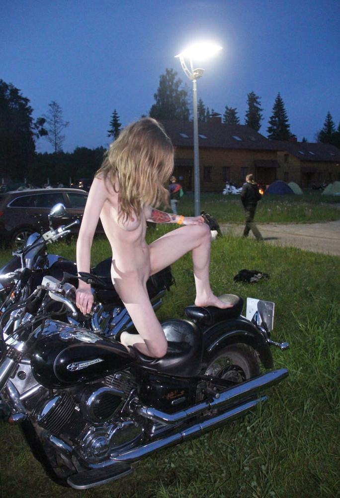 25P Okay Lady (Spread Em) 296