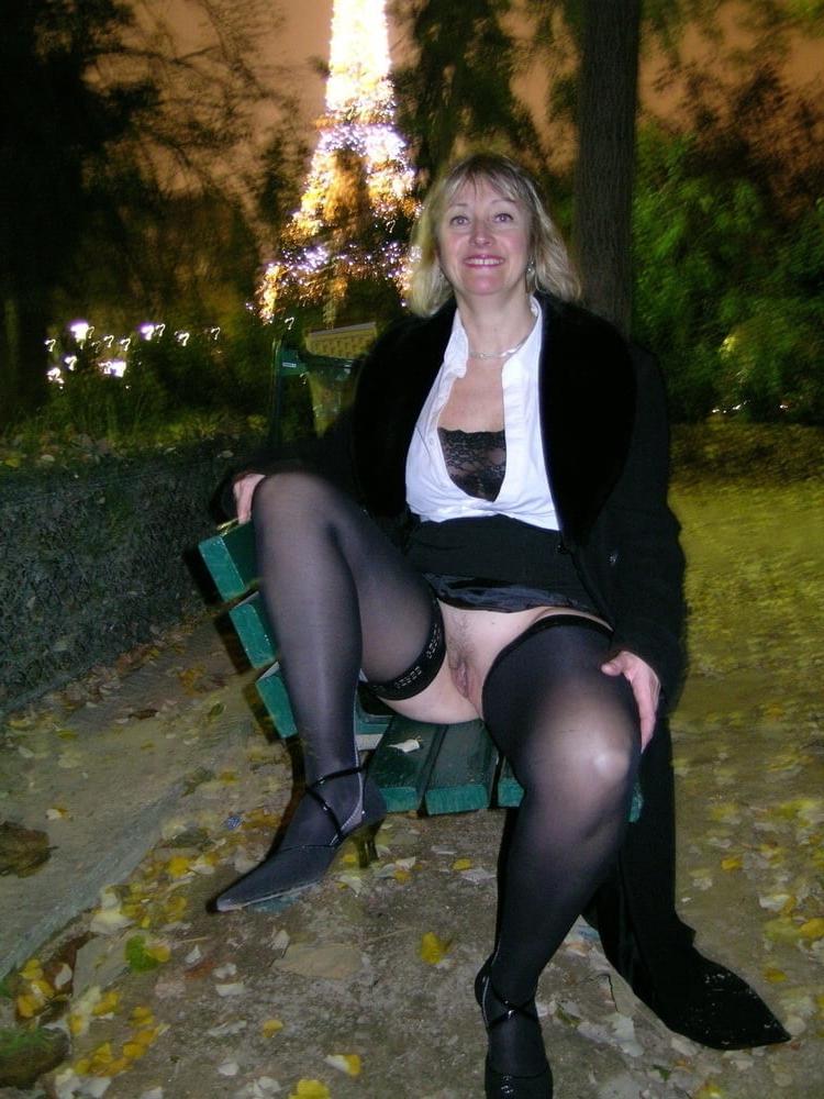 25P Sexy Grandma having fun outside 3