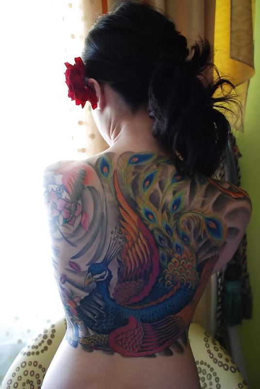10P Sexy Asian Girls with Tattoos Vol.1