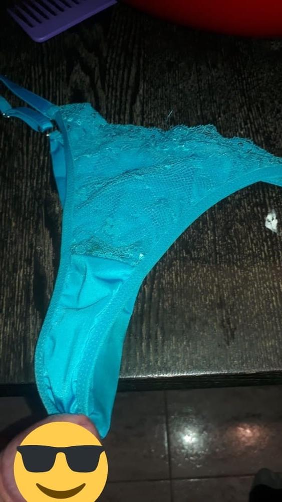 25P My mature neighbor's panties