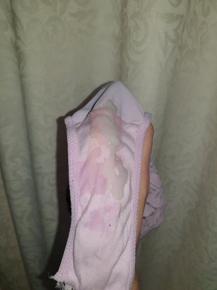 25P My mature neighbor's panties