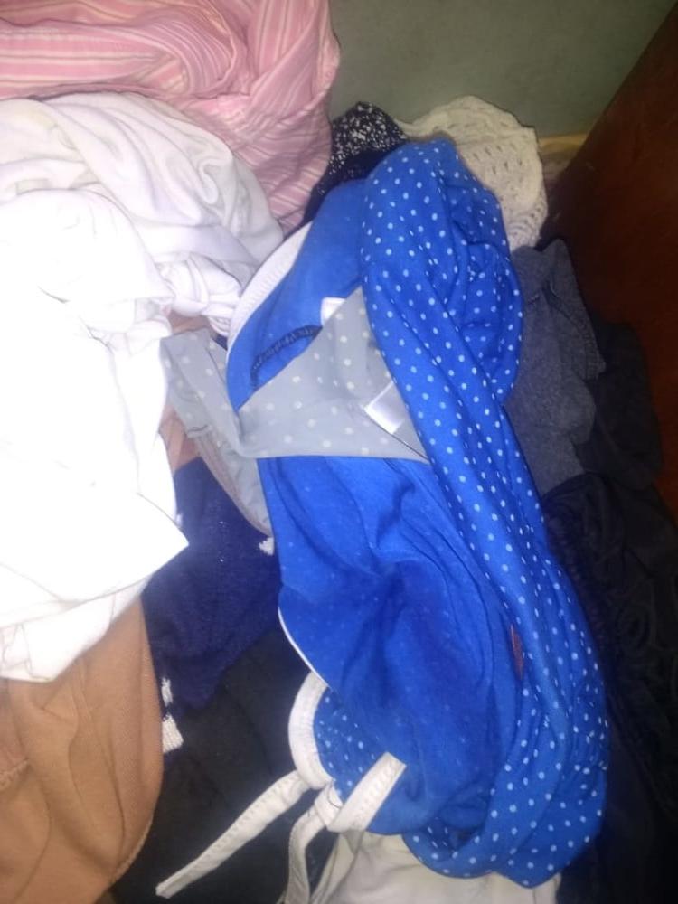 25P My mature neighbor's panties