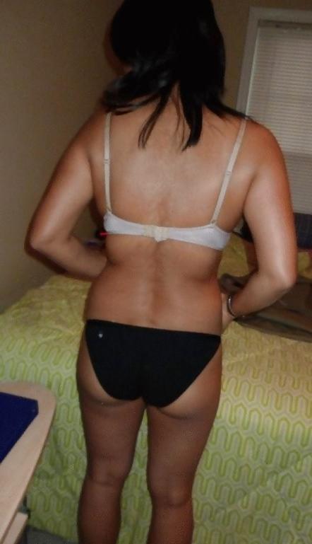 11P Asian Milf
