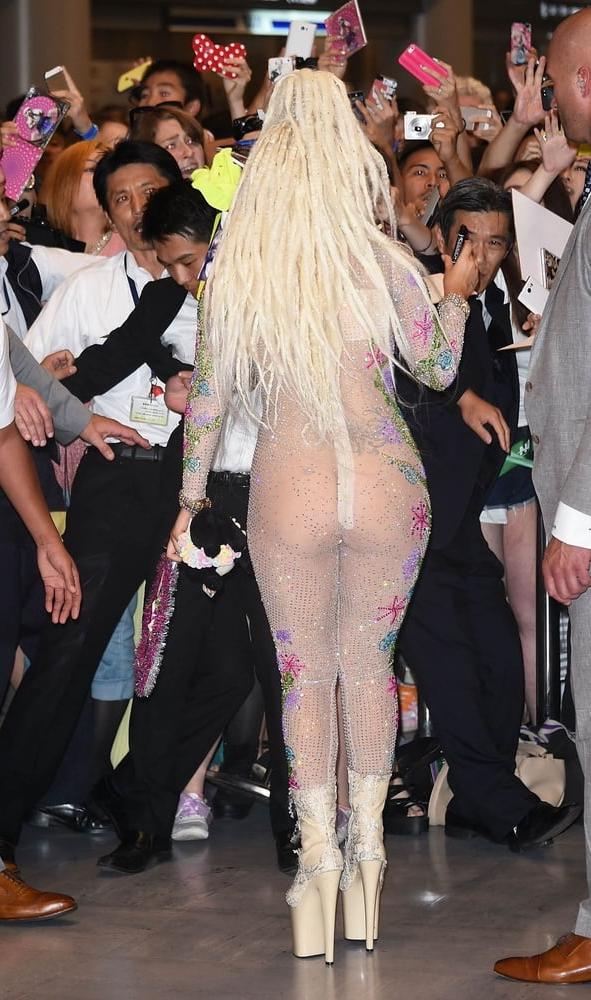 25P Lady Gaga