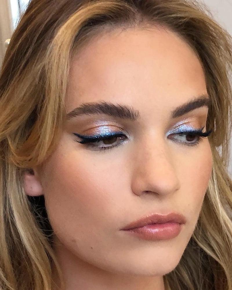 25P Makeup fetish 71