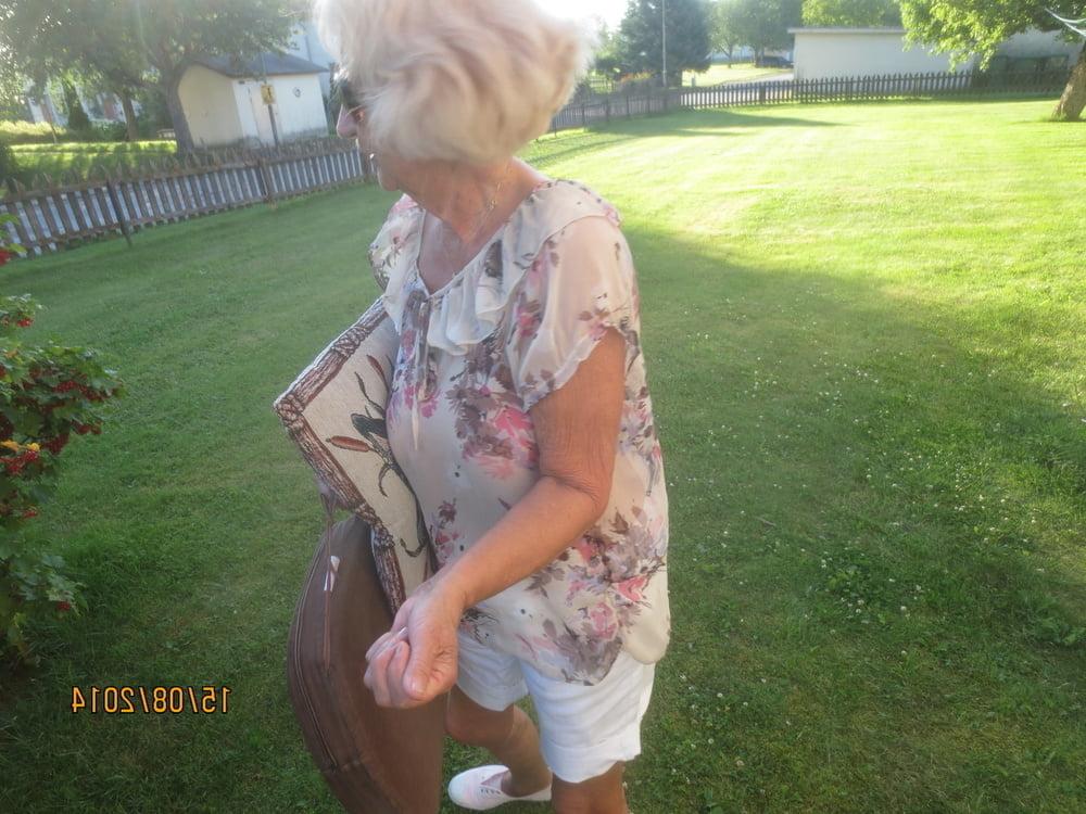 25P Sexy grandma 1