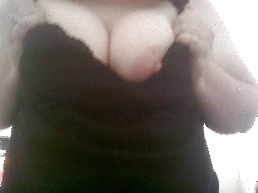 9P BBW Wife, tits and sucking my dick