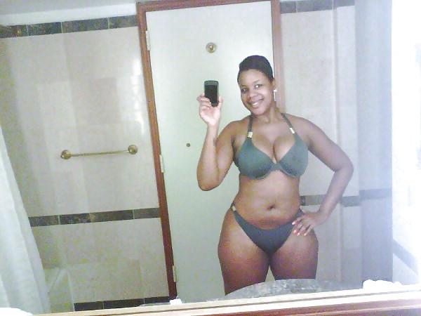 25P Wide Hips and Sexy Asses (Black Edition) Vol. III