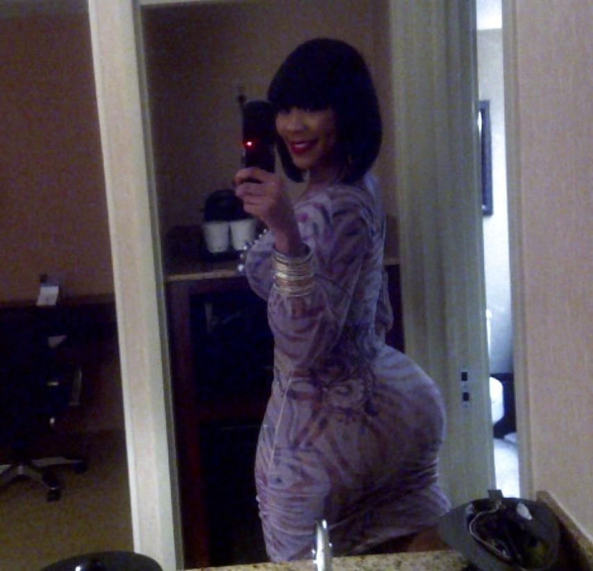 25P Wide Hips and Sexy Asses (Black Edition) Vol. III