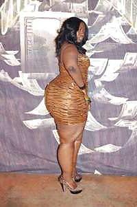 25P Tagged.com hoes black booty