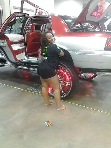 25P Tagged.com hoes black booty