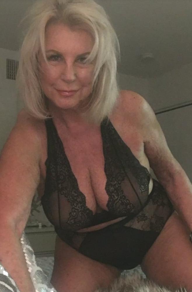20P grannies  in underwear