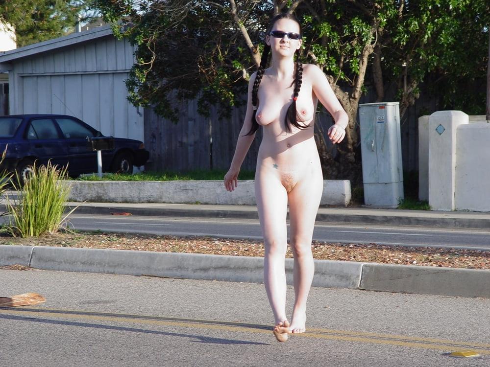 25P Nude in Public 06