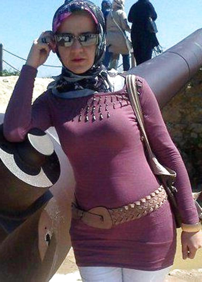 8P Arab turkish girls 9