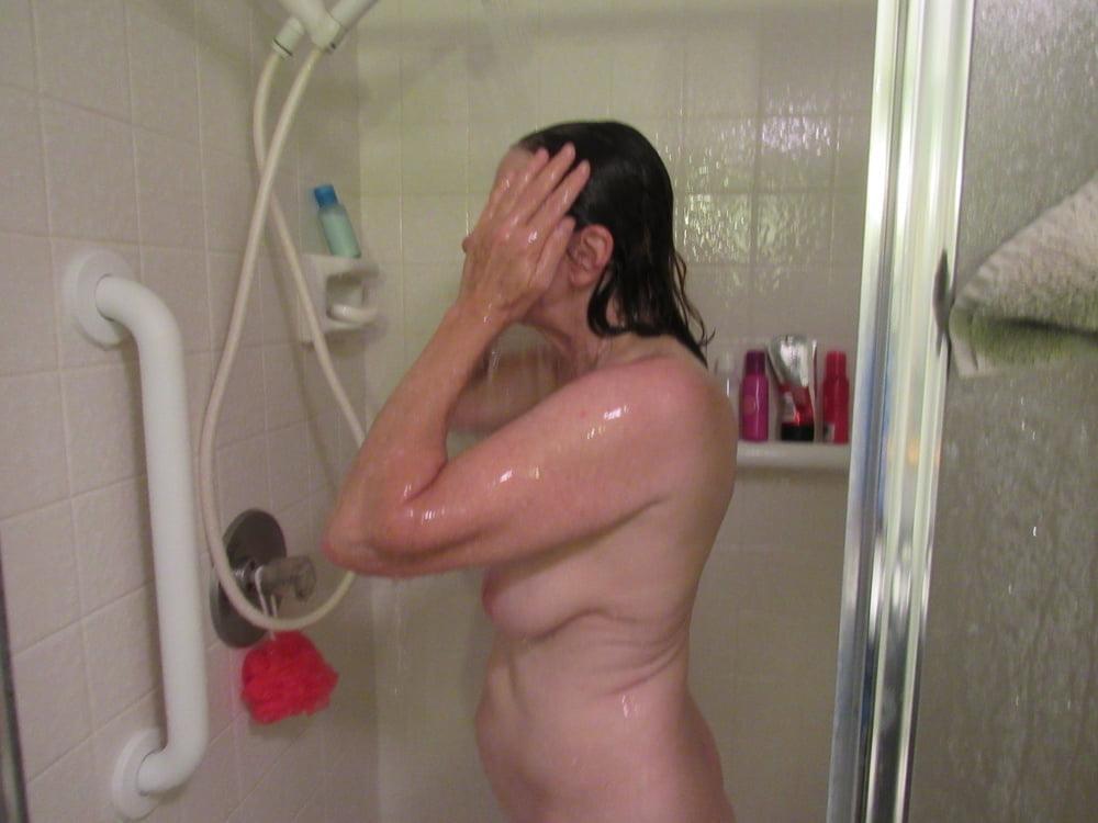 25P Matures in the shower 4