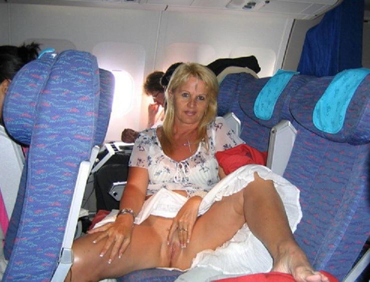 21P Flashing In Public