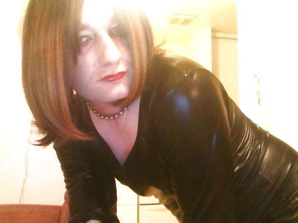 25P Darlene tranny smoke slut
