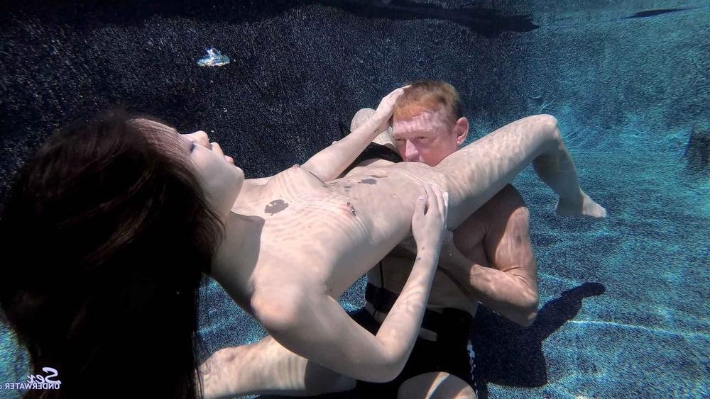 25P Underwater Fun 2