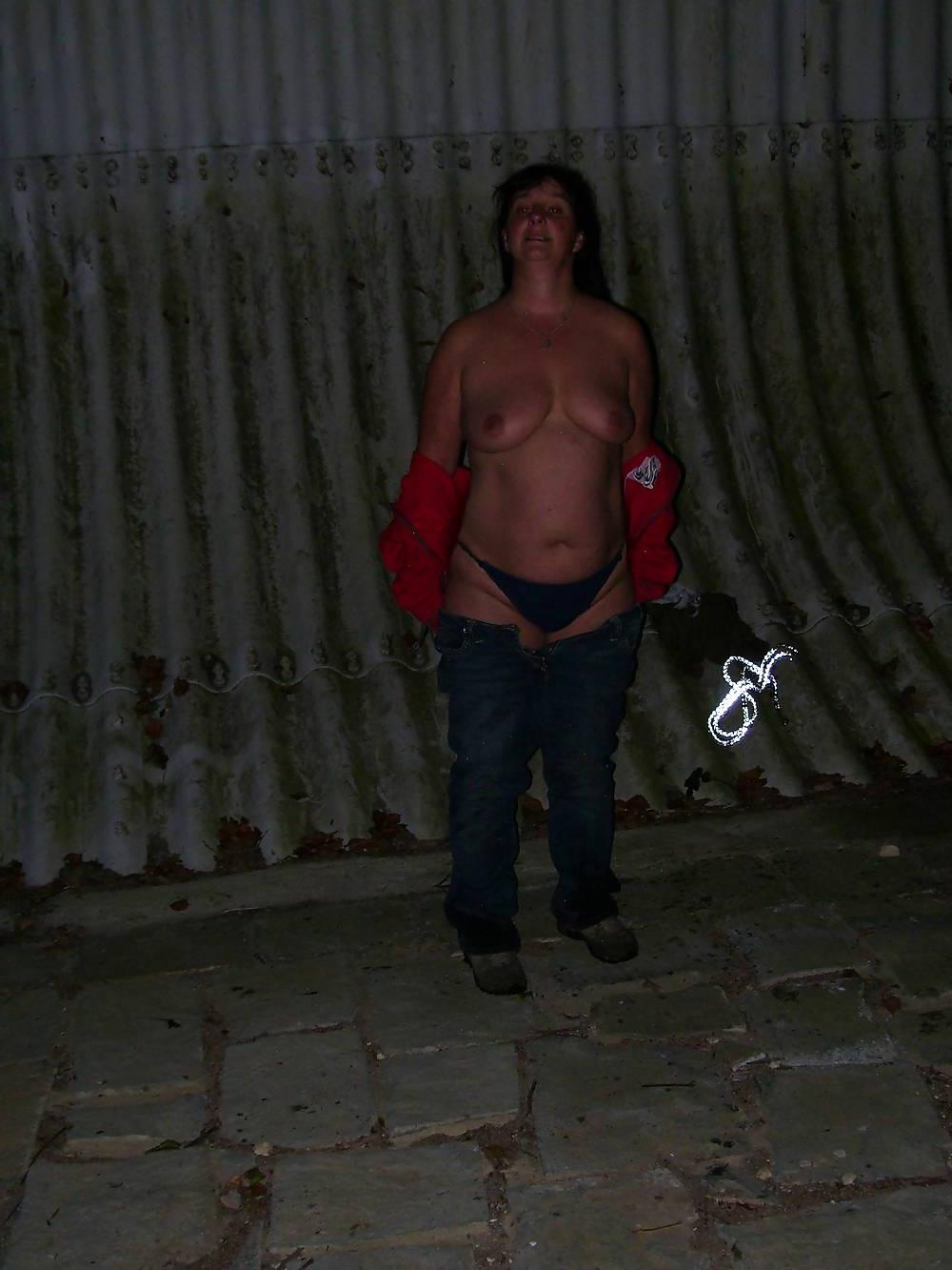 23P Bbw-corinna outdoor fun