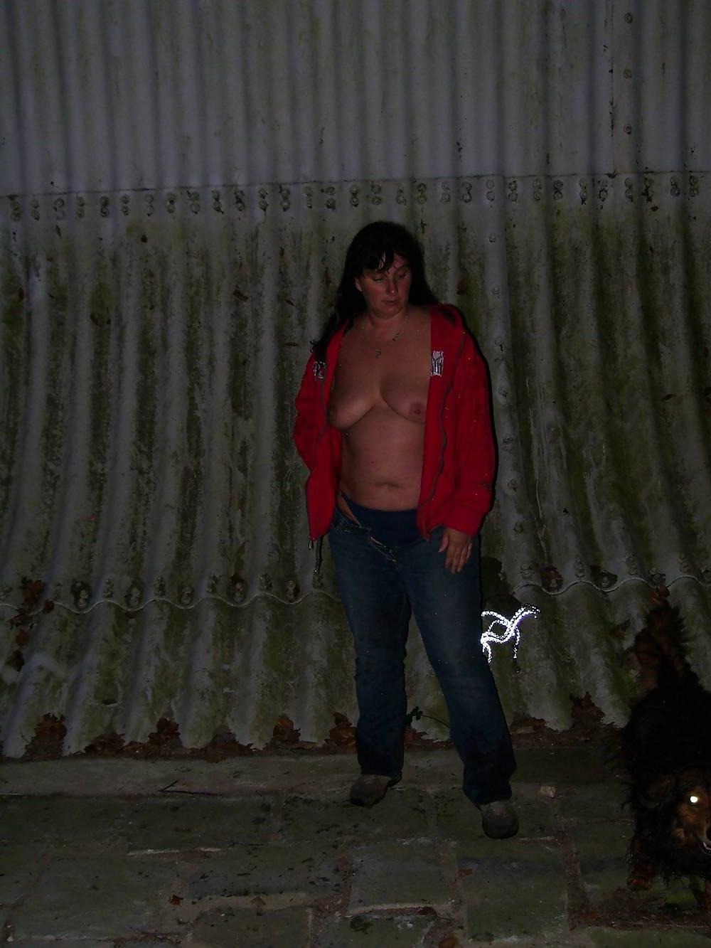 23P Bbw-corinna outdoor fun