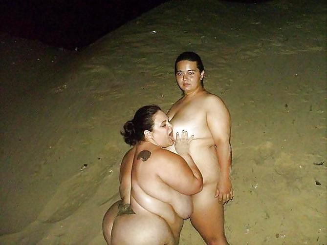 20P REAL BBW Lesbian Couple On The Beach