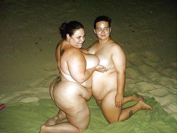 20P REAL BBW Lesbian Couple On The Beach