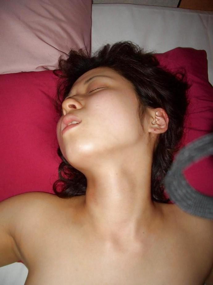 25P ...MORE FROM THE SHAVED ASIAN