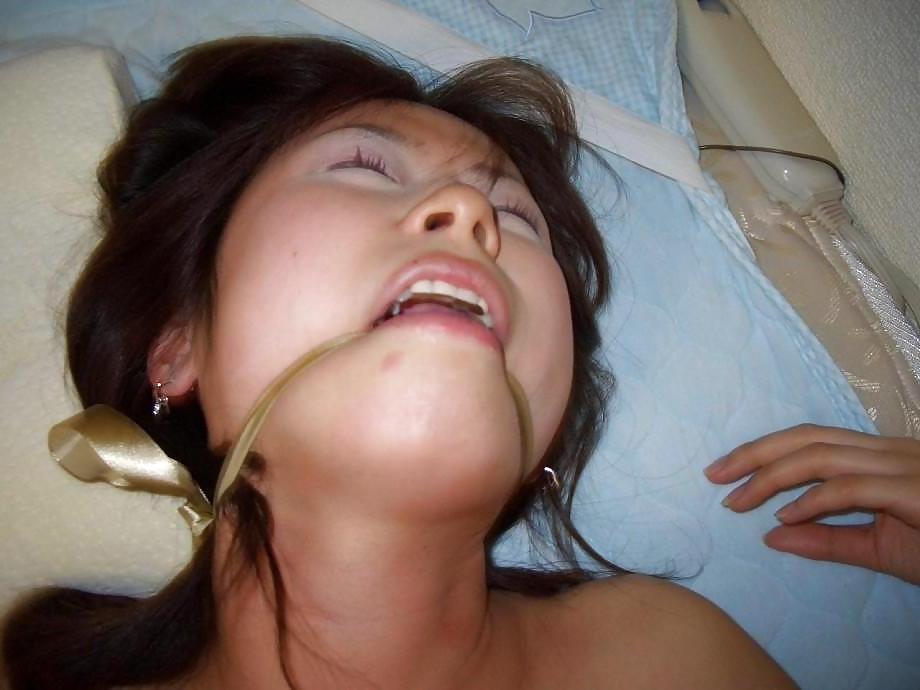25P ...MORE FROM THE SHAVED ASIAN
