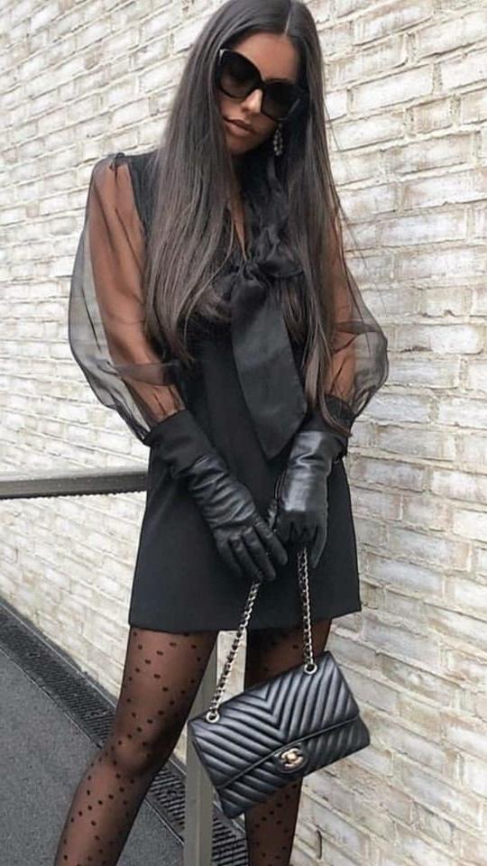 25P Classy Ladys in Leather Outfits 1 - by Redbull18