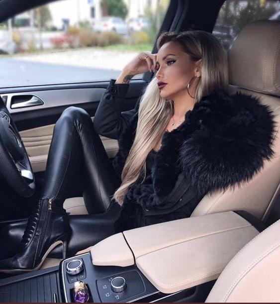 25P Classy Ladys in Leather Outfits 1 - by Redbull18