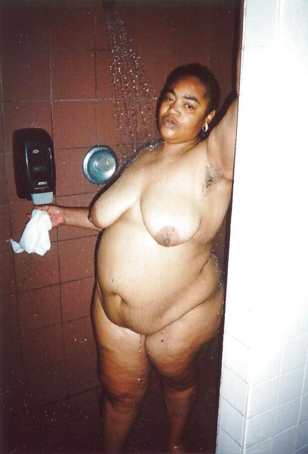 12P Ebony BBW Karin
