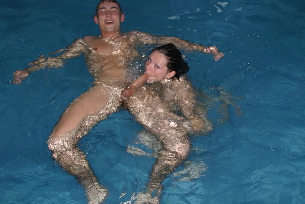 25P When you just can't wait: public sex 8