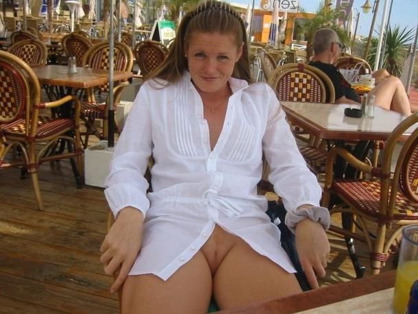 16P Flashing In Public