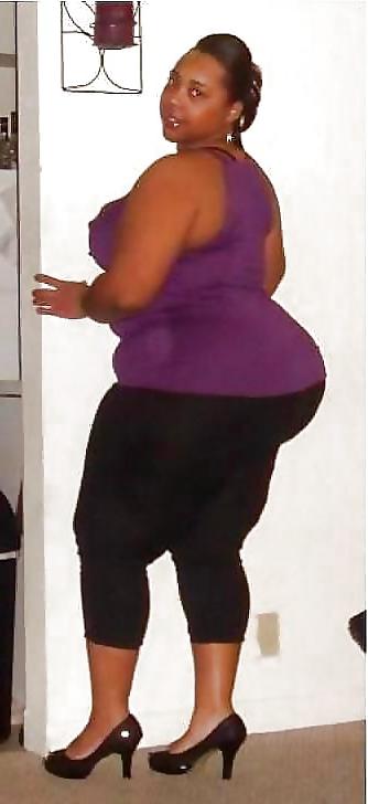 11P Thick & Curvy BBW Women