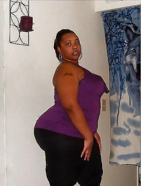 11P Thick & Curvy BBW Women