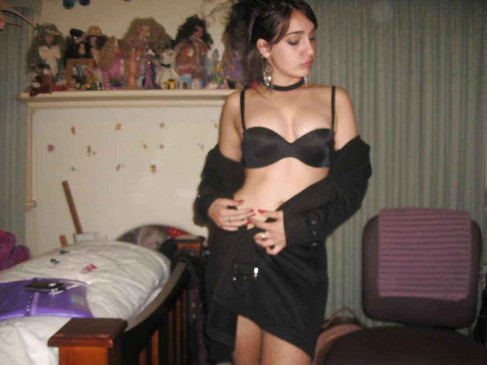25P Young Sweet Gothic 2