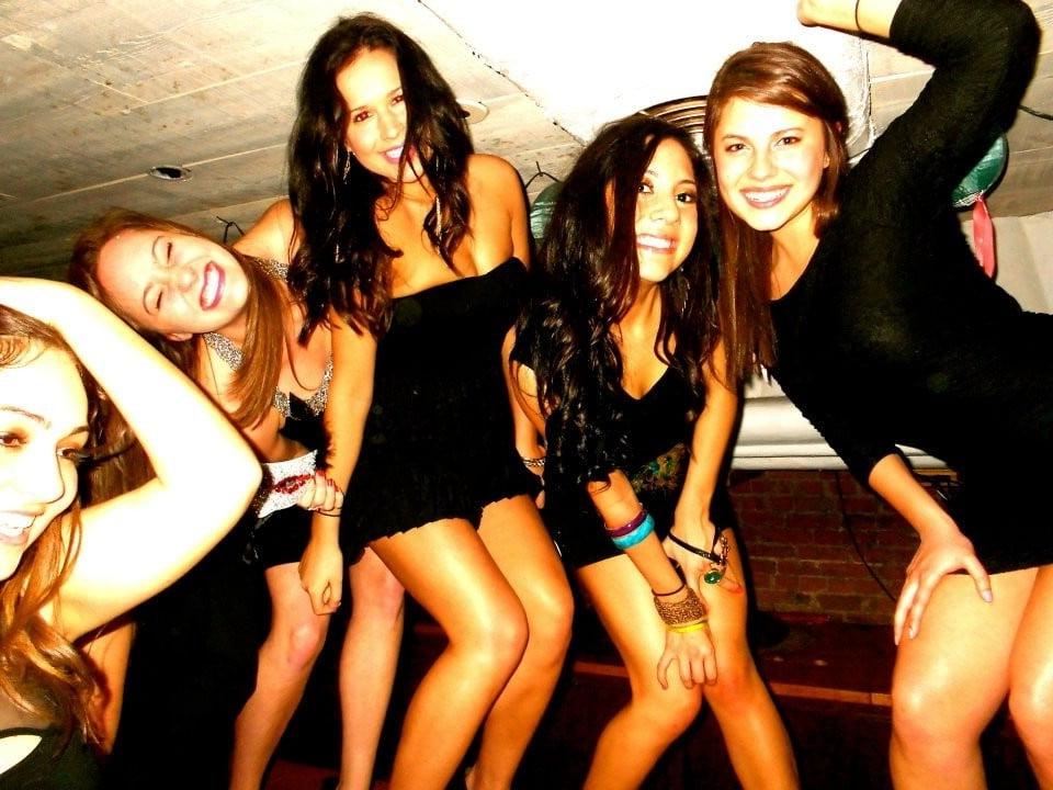 25P naughty ladies 98