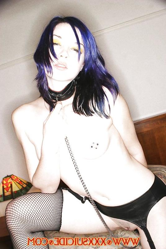 16P Gothic - Pierced Angel - PunXXX