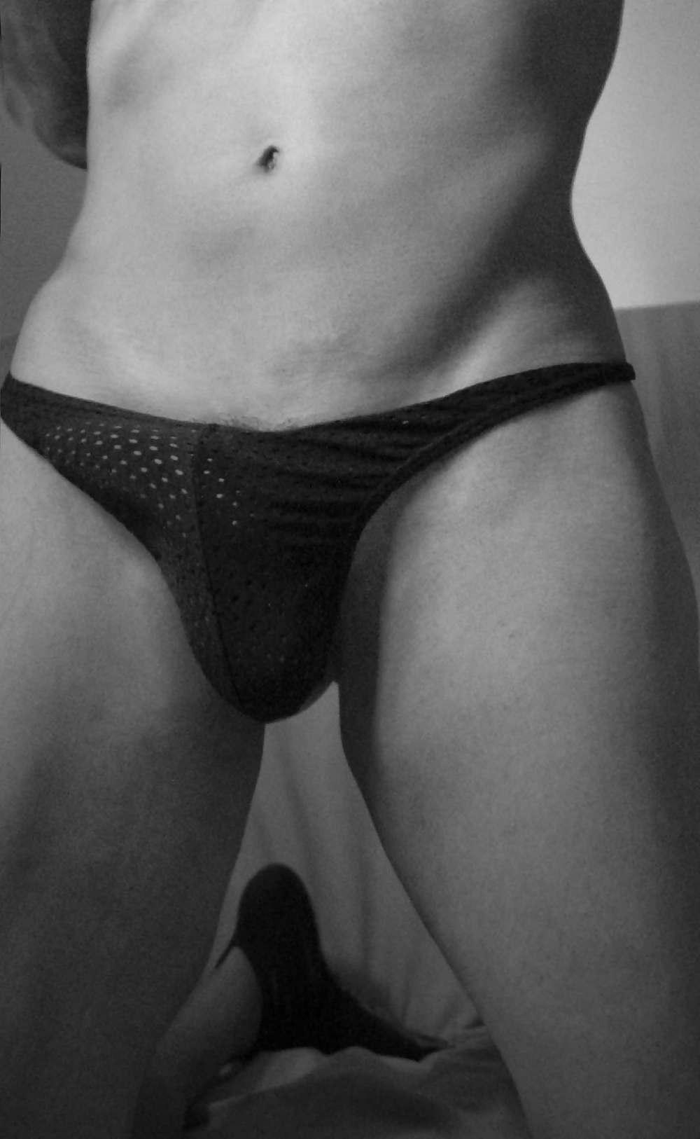 21P Manley in underwear