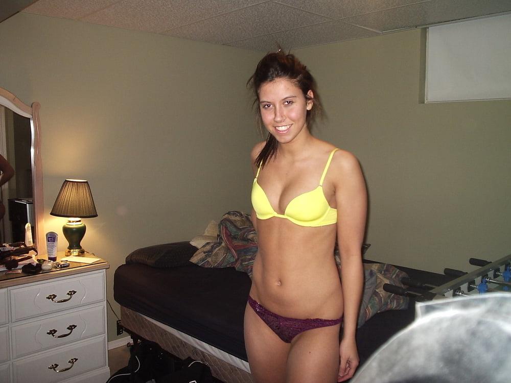 25P Naughty Girlfriends 06