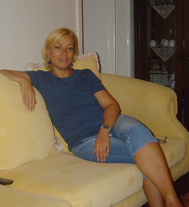 25P Turkish Mother