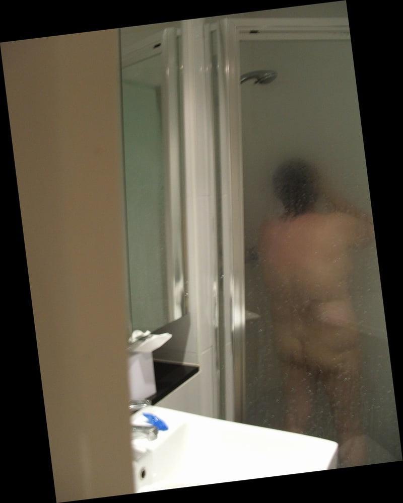 25P Mature Shower Time