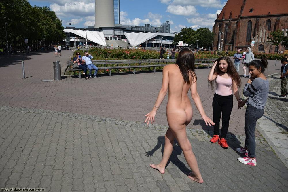 23P Nude in Public 03