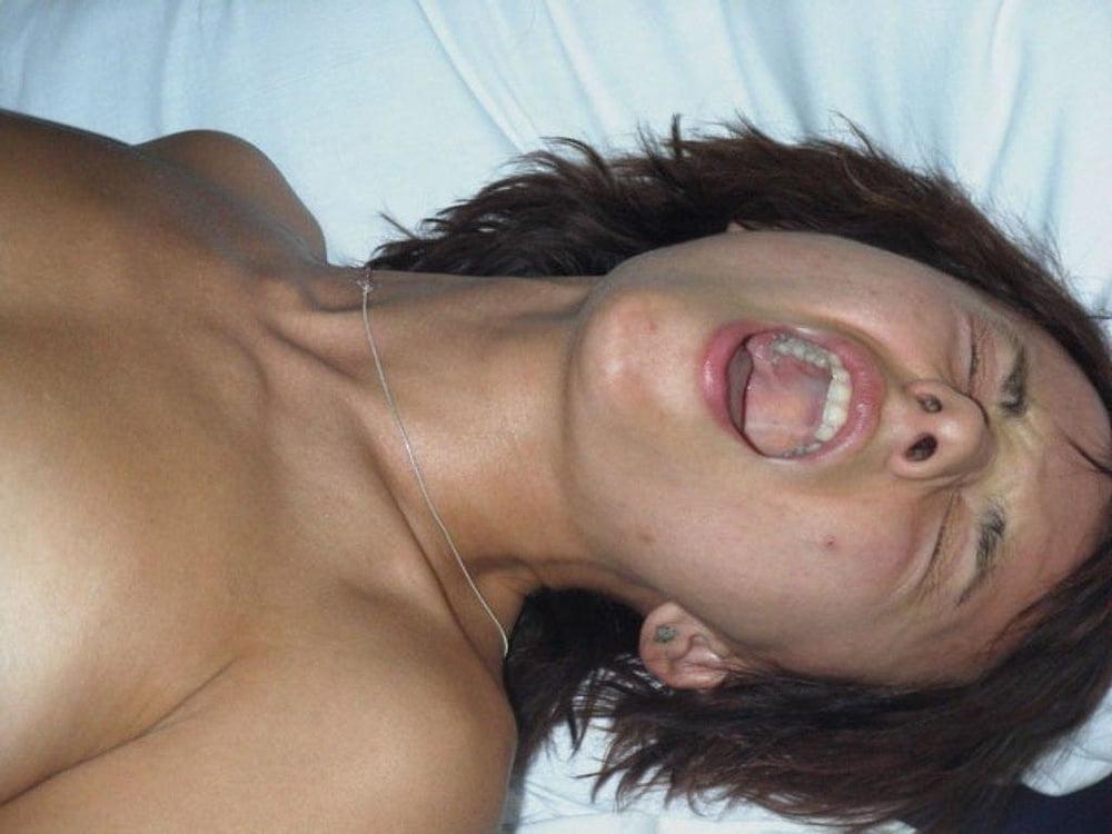 25P Orgasm Faces 01
