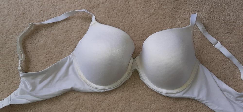 25P Julia's Underwear