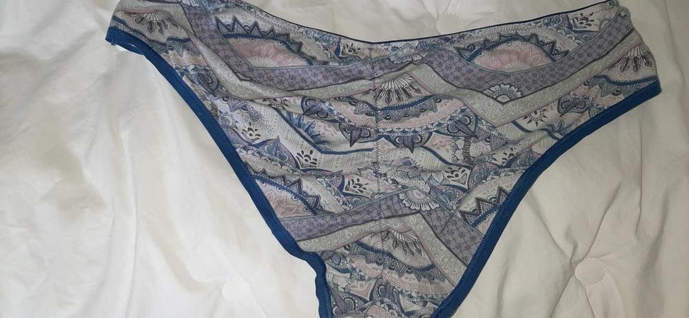 25P Julia's Underwear