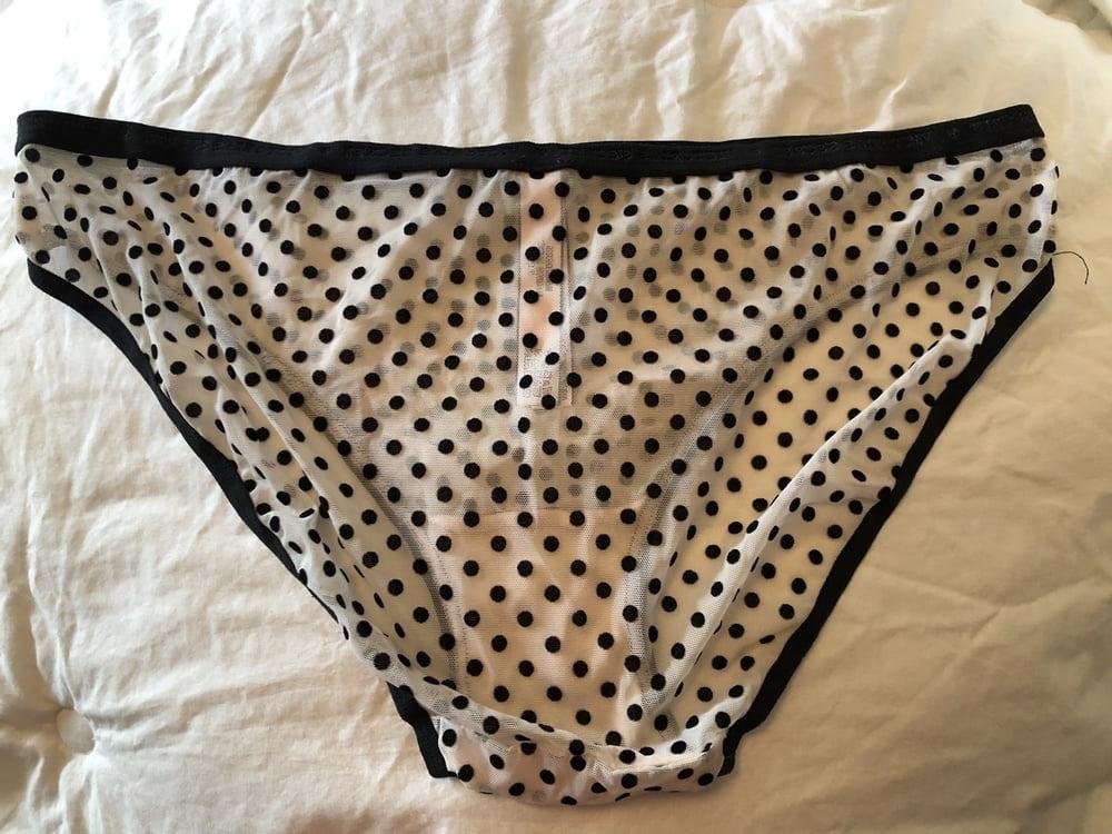 25P Julia's Underwear