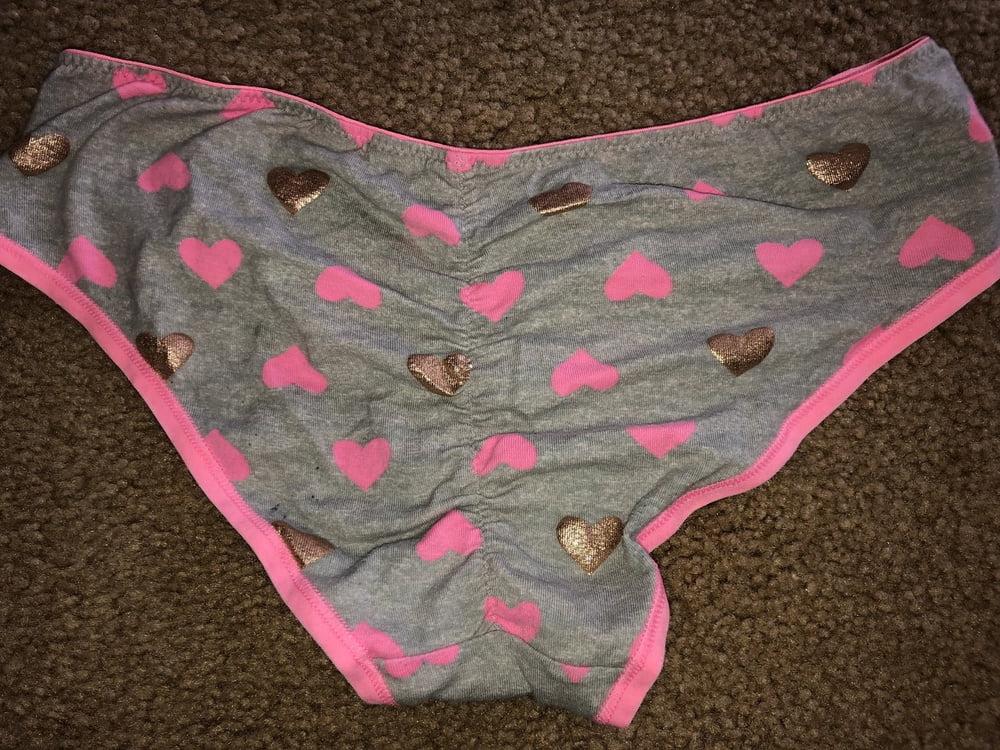 25P Julia's Underwear